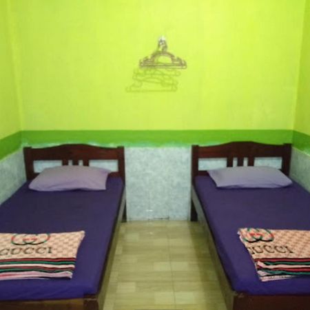 Hotel Indah Grogot Syariah Mitra Reddoorz Tanah Grogot Eksteriør bilde