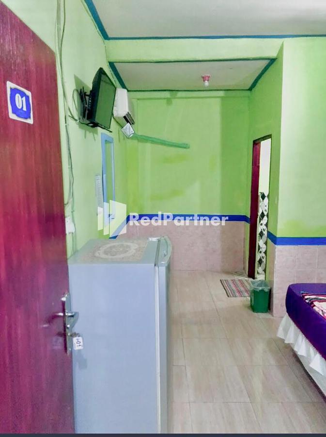 Hotel Indah Grogot Syariah Mitra Reddoorz Tanah Grogot Eksteriør bilde